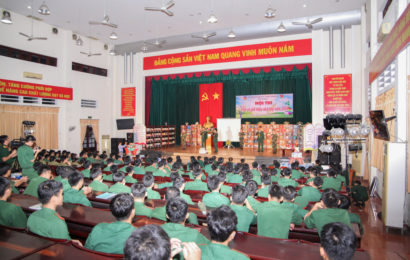 Trường Sĩ quan Kĩ thuật Quân sự : HỘI THI BÌNH VÀ GIỚI THIỆU SÁCH HAY 2018 Trường Sĩ quan Kĩ thuật Quân sự : HỘI THI BÌNH VÀ GIỚI THIỆU SÁCH HAY 2018