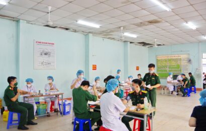Trường Sĩ quan KTQS tiêm vắc xin phòng Covid 19 đợt 2 Trường Sĩ quan KTQS tiêm vắc xin phòng Covid 19 đợt 2