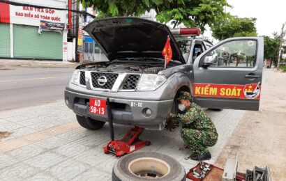 Trường Sĩ quan Kỹ thuật quân sự tiến hành các biện pháp và tham gia các hoạt động phòng chống dịch bệnh Covid 19 Trường Sĩ quan Kỹ thuật quân sự tiến hành các biện pháp và tham gia các hoạt động phòng chống dịch bệnh Covid 19