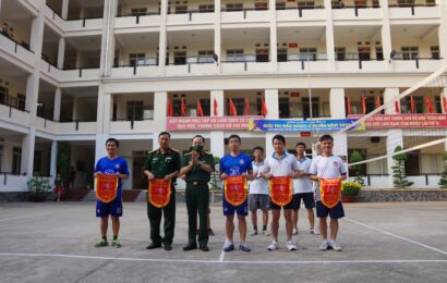 Hoạt động chào mừng các ngày truyền thống của tổ chức quần chúng trong tháng 3 năm 2022 Hoạt động chào mừng các ngày truyền thống của tổ chức quần chúng trong tháng 3 năm 2022