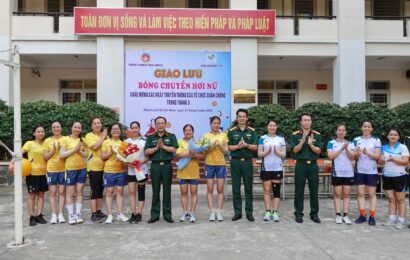 Giao lưu bóng chuyền hơi nữ, chào mừng các ngày truyền thống của tổ chức quần chúng trong tháng 3 Giao lưu bóng chuyền hơi nữ, chào mừng các ngày truyền thống của tổ chức quần chúng trong tháng 3