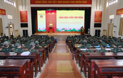 TRƯỜNG SQKTQS TỔ CHỨC KHAI MẠC DIỄN TẬP DT24 TRƯỜNG SQKTQS TỔ CHỨC KHAI MẠC DIỄN TẬP DT24